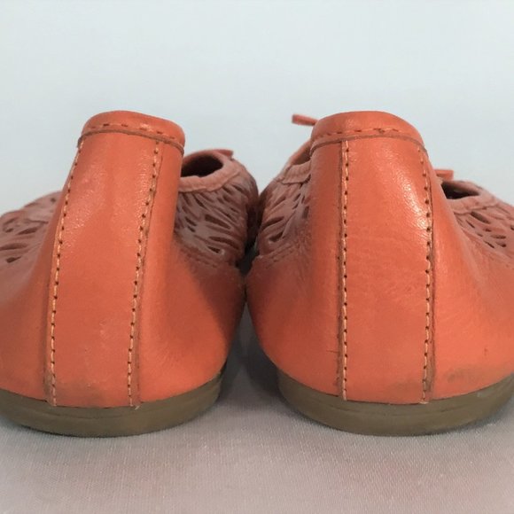 K&M Orange Leather Flats - Picture 4 of 4
